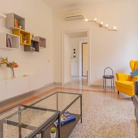 Apartment Miani House *