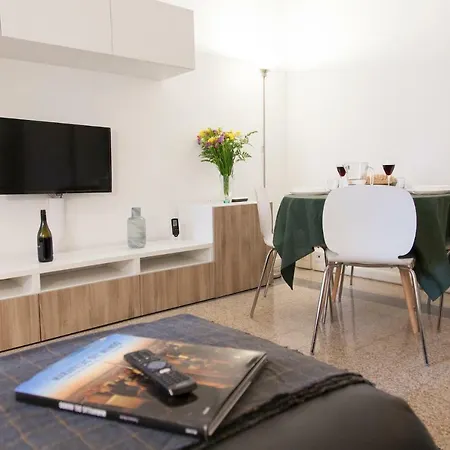 Miani House Apartment