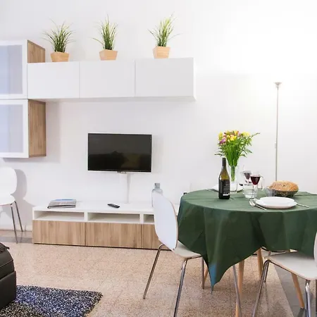Apartment Miani House *