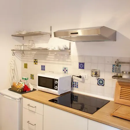 Apartment Miani House Rome
