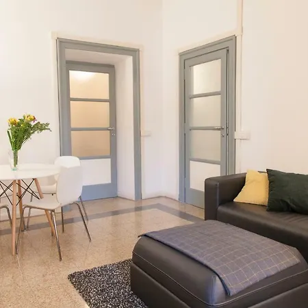 Miani House Lägenhet *